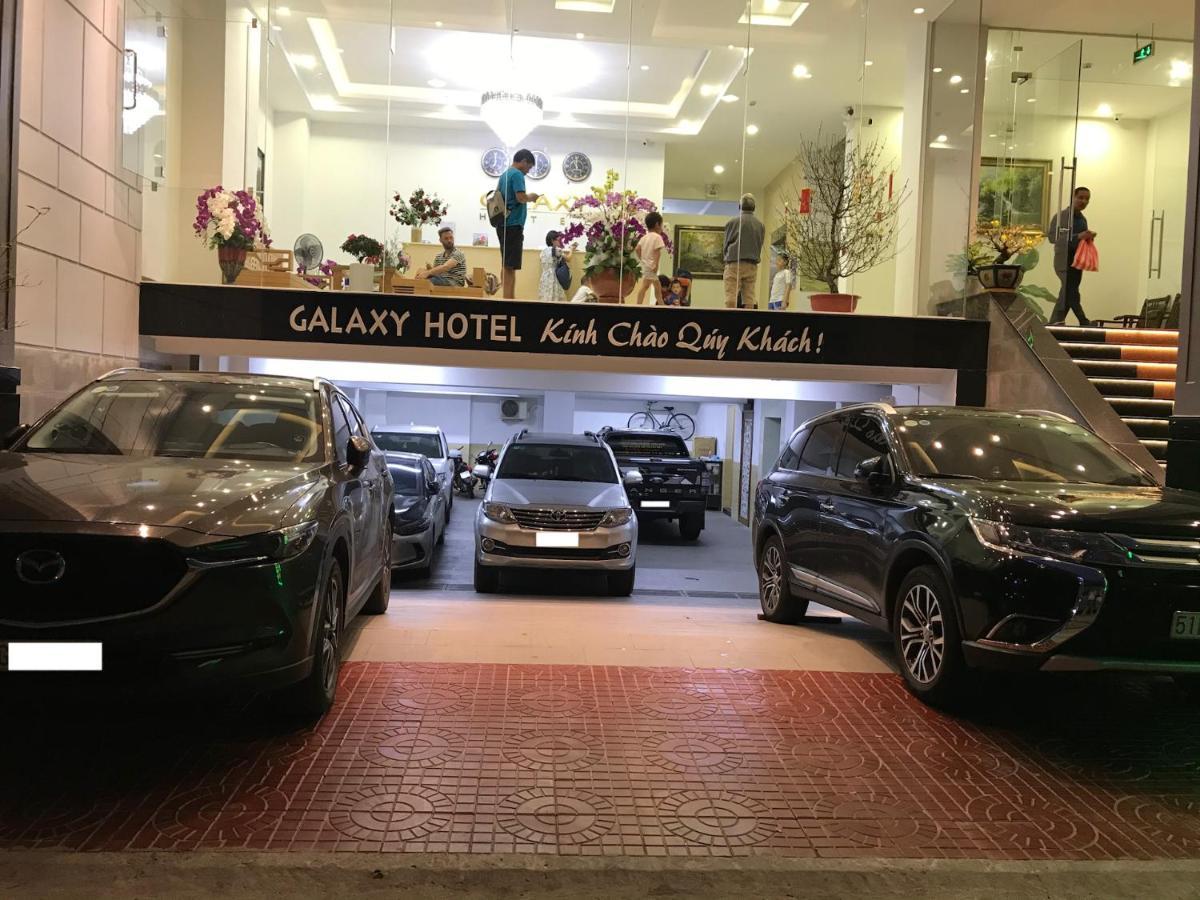 Galaxy Hotel Куинён Экстерьер фото