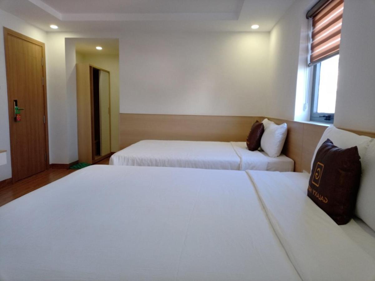 Galaxy Hotel Куинён Экстерьер фото